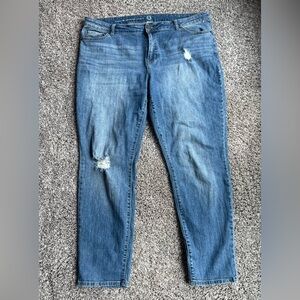 N62 Women’s Skinny Jeans size 18